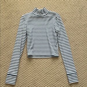 -American Eagle Striped Long Sleeve Turtleneck Top